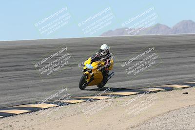 media/Oct-13-2025-Moto Forza (Mon) [[a66d839500]]/4-C Group/Session 2 (Bowl)/